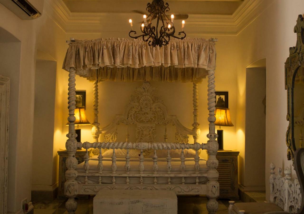 The Rajbari Bawali Hotel Kolkata Bagian luar foto