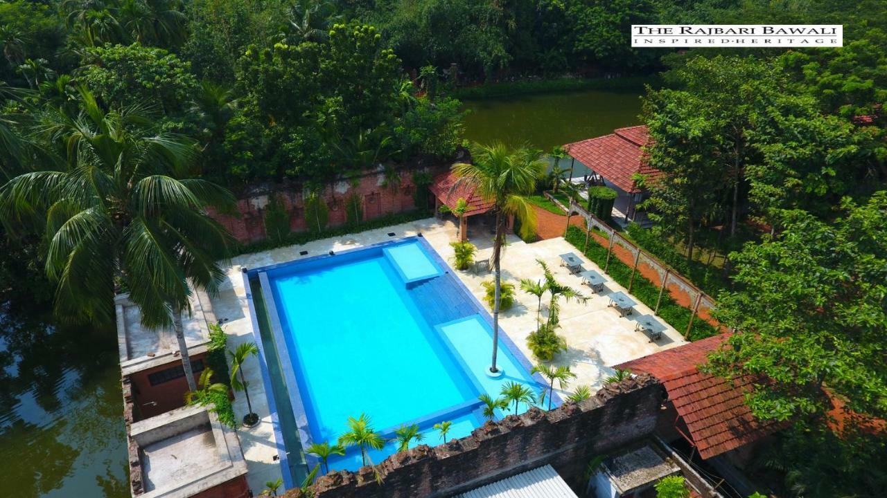 The Rajbari Bawali Hotel Kolkata Bagian luar foto